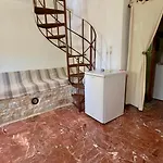 πετροσπιτο *